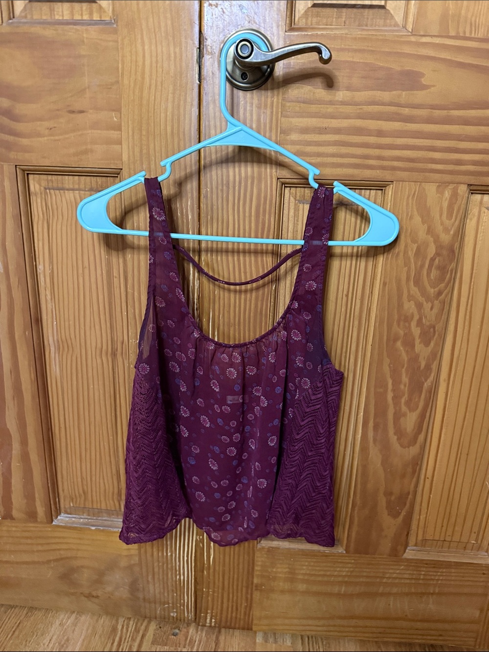 Hollister Plum Paisley Sleeveless Top